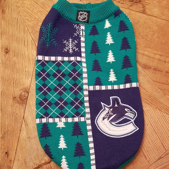 Canucks Doggy Sweater